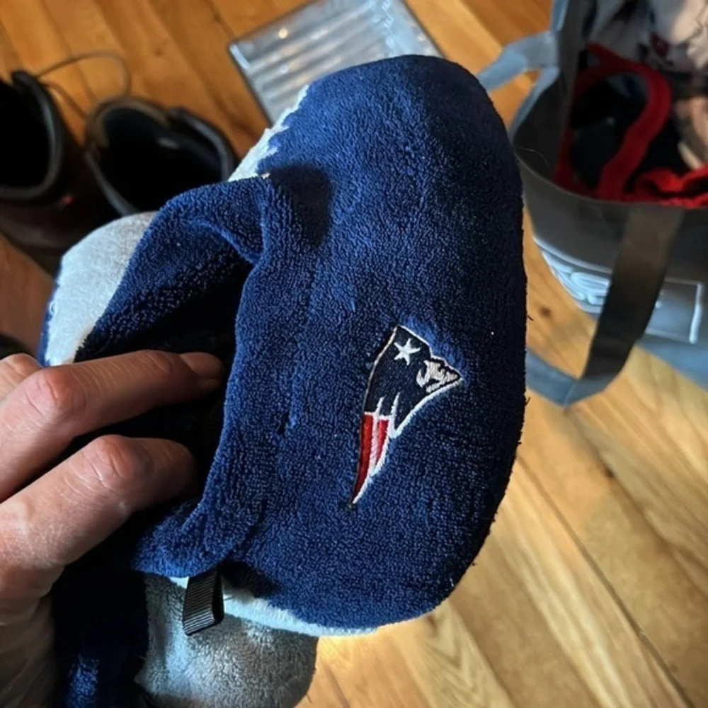 New England patriots XL bedtime house slippers  for youth